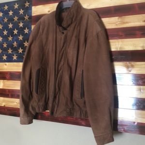 Men’s leather bomber jacket